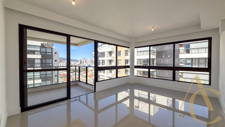 Apartamento à venda – 3 quartos sendo 1 suíte – Estreito | Florianópolis/SC.