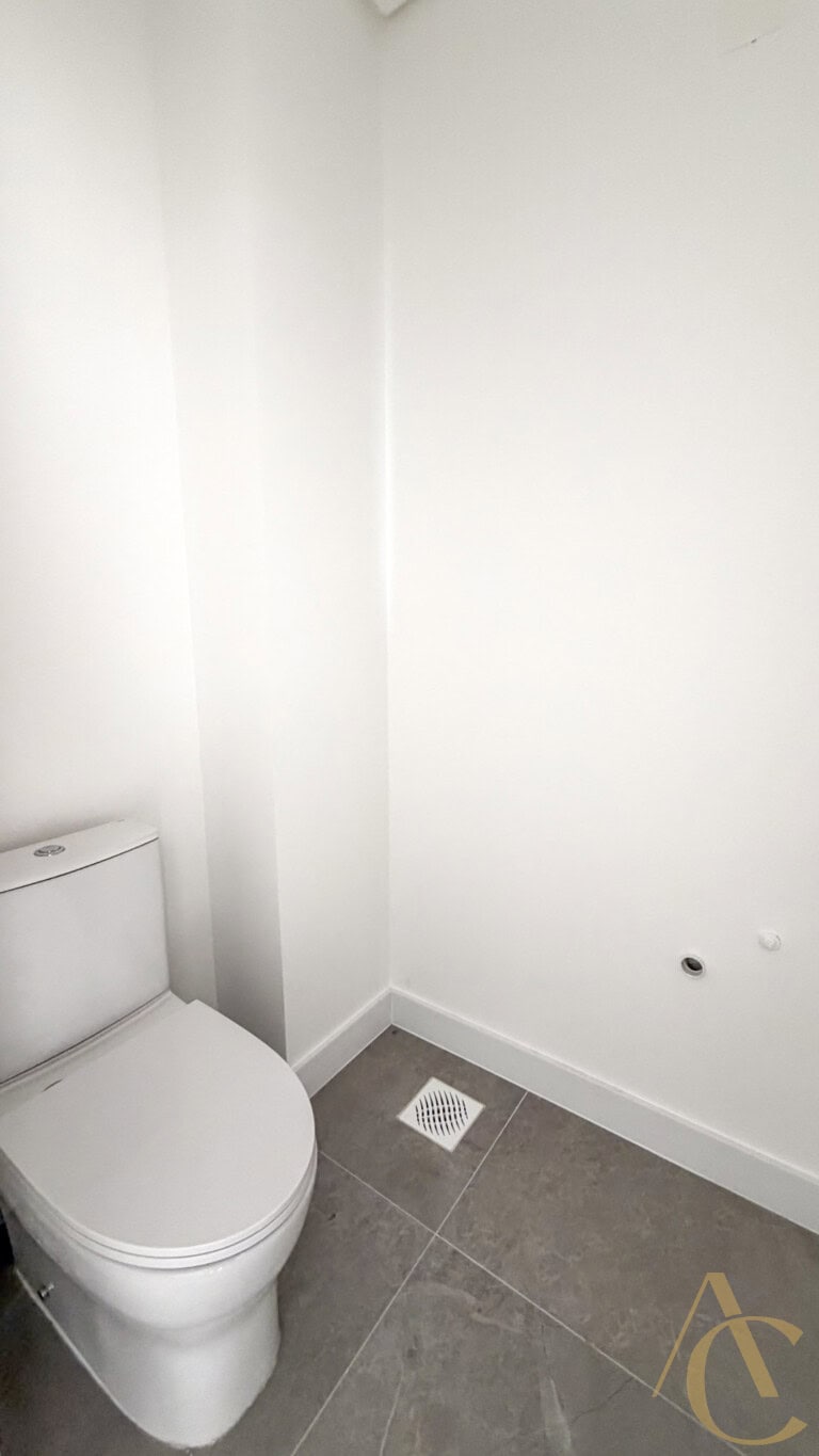 Apartamento à venda – 3 suítes – Campinas | São José/SC.