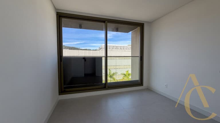 Apartamento à venda – 2 suítes – Jurerê | Florianópolis/SC.