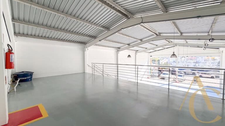 Loja para alugar – 350,00m² – Pagani | Palhoça/SC.