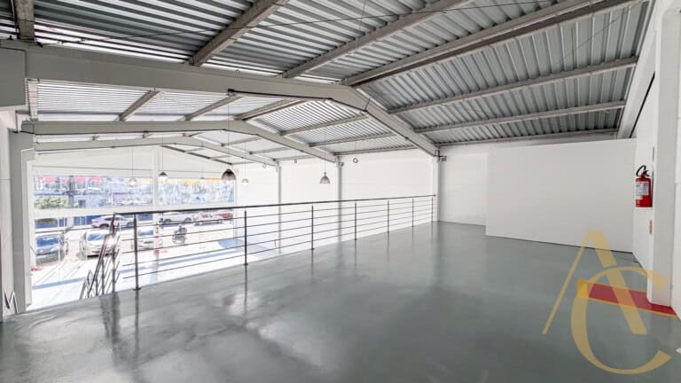 Loja para alugar – 350,00m² – Pagani | Palhoça/SC.