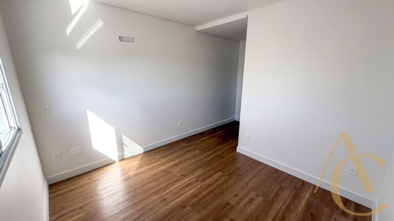 Apartamento à venda – 3 suítes – Campinas | São José/SC.