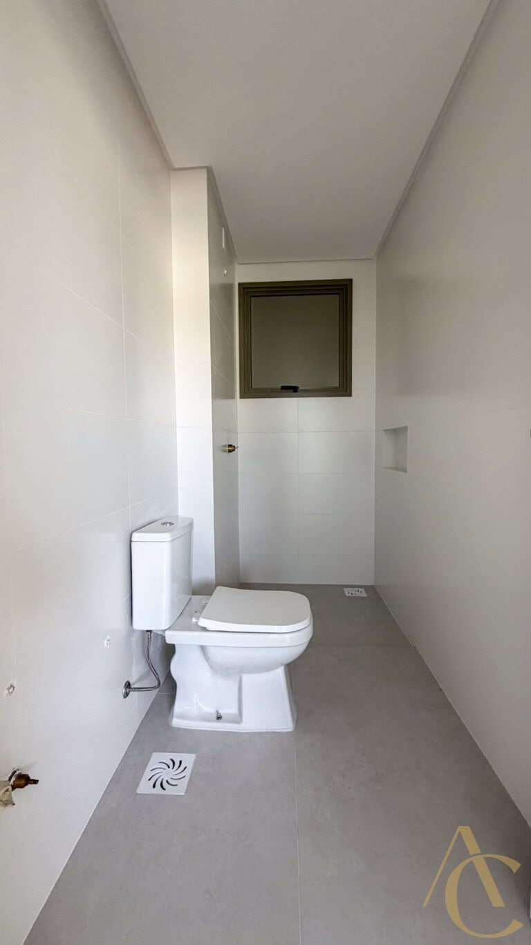 Apartamento à venda – 2 suítes – Jurerê | Florianópolis/SC.