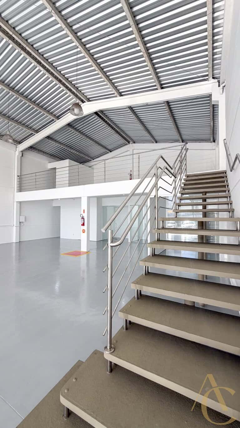 Loja para alugar – 350,00m² – Pagani | Palhoça/SC.