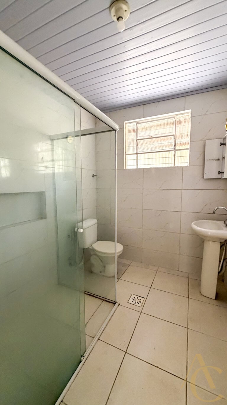 Casa residencial para alugar – 4 quartos – Balneário | Florianópolis/SC.