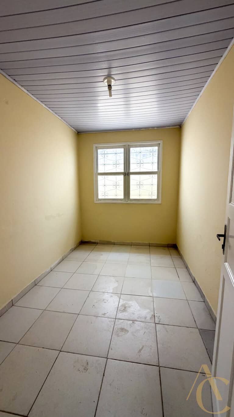 Casa residencial para alugar – 4 quartos – Balneário | Florianópolis/SC.