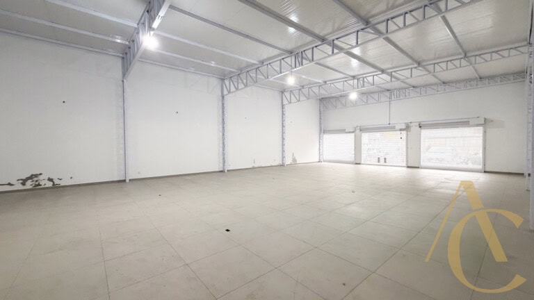 Loja/terreno para alugar – 250,00m² – Centro | Florianópolis/SC.