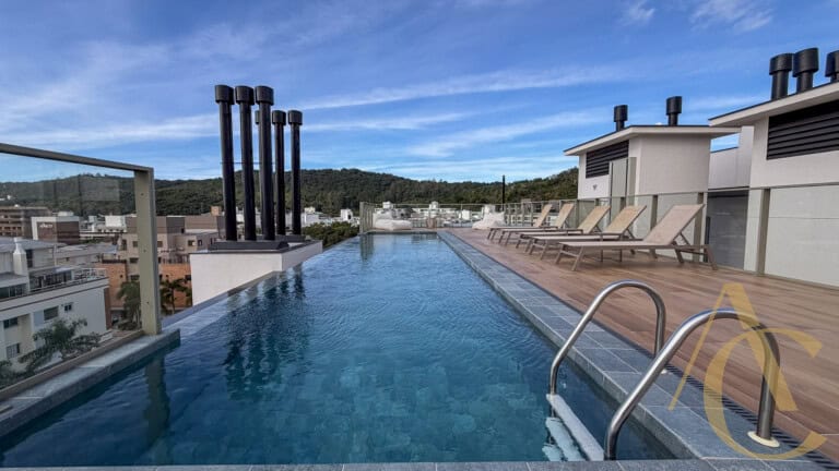 Apartamento à venda – 2 suítes – Jurerê | Florianópolis/SC.