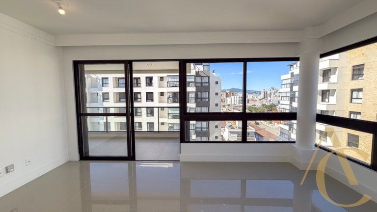 Apartamento à venda – 3 quartos sendo 1 suíte – Estreito | Florianópolis/SC.