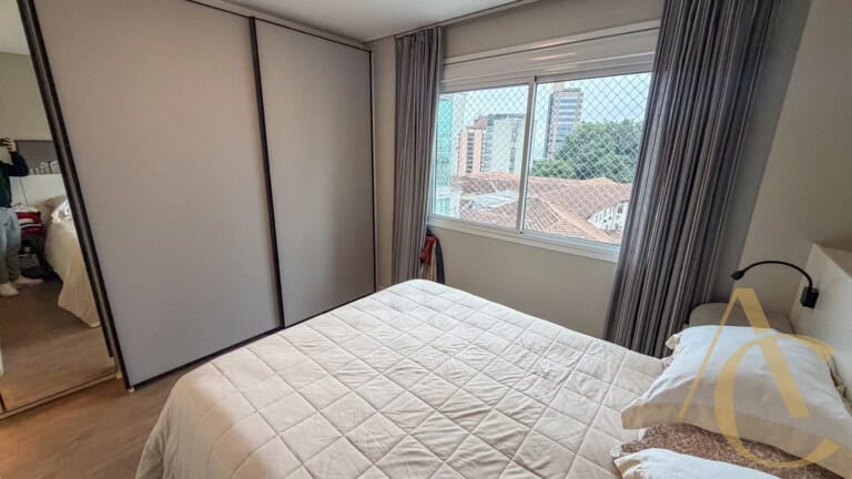 Apartamento para alugar – 2 quartos sendo 1 suíte – Centro | Florianópolis/SC.