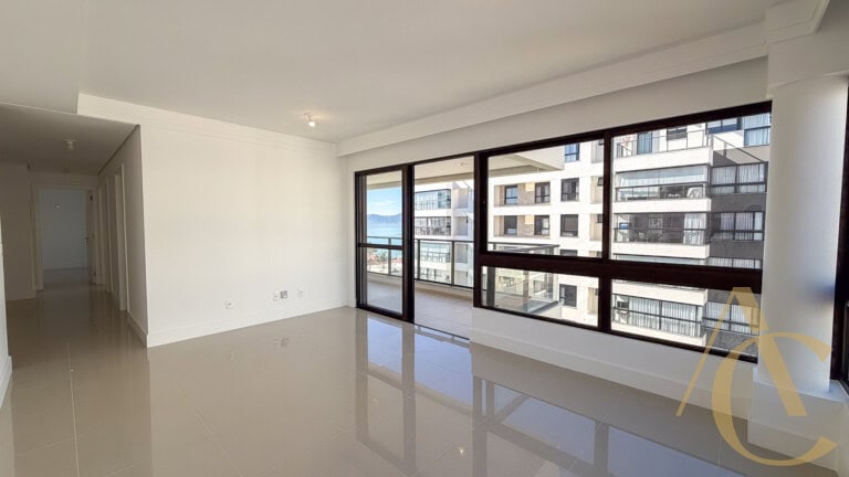 Apartamento à venda – 3 quartos sendo 1 suíte – Estreito | Florianópolis/SC.