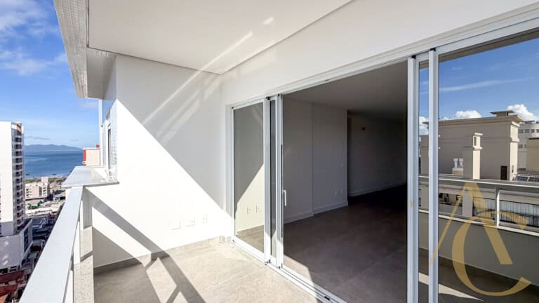 Apartamento à venda – 3 suítes – Campinas | São José/SC.