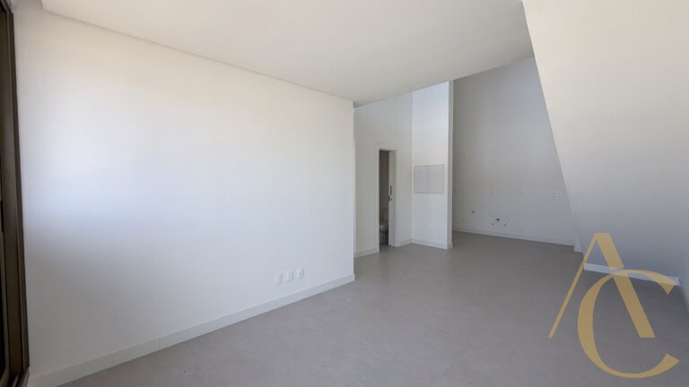 Apartamento à venda – 2 suítes – Jurerê | Florianópolis/SC.