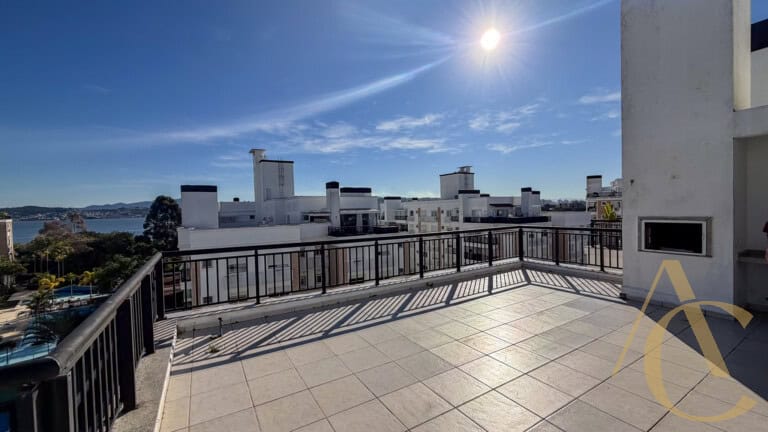 Apartamento para alugar – 3 suítes –  Abraão | Florianópolis/SC.