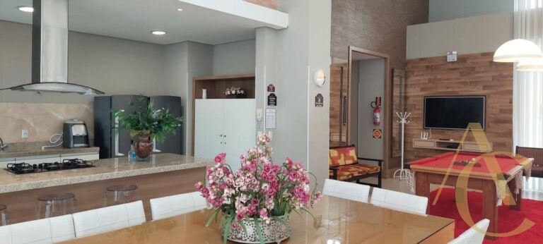 Apartamento para alugar – 3 suítes –  Abraão | Florianópolis/SC.