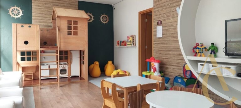 Apartamento para alugar – 3 suítes –  Abraão | Florianópolis/SC.