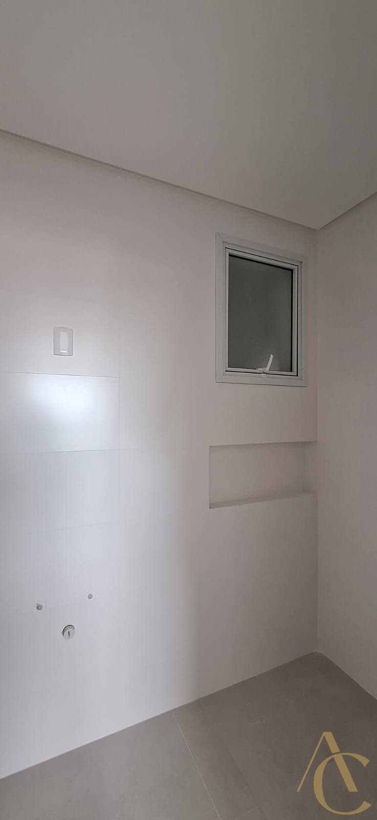 Apartamento à venda – 2 quartos sendo 1 suíte – Floresta | São José/SC