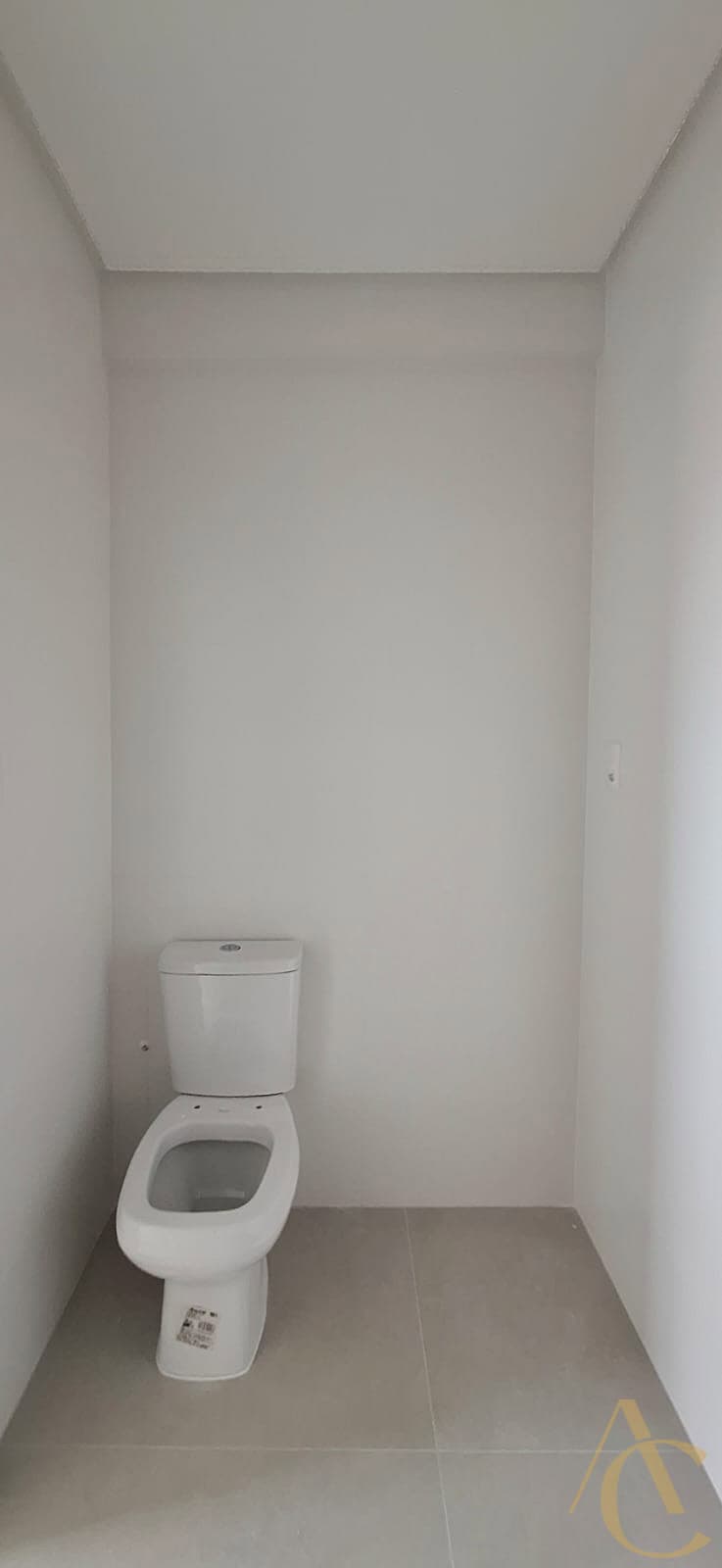 Apartamento à venda – 2 quartos sendo 1 suíte – Floresta | São José/SC