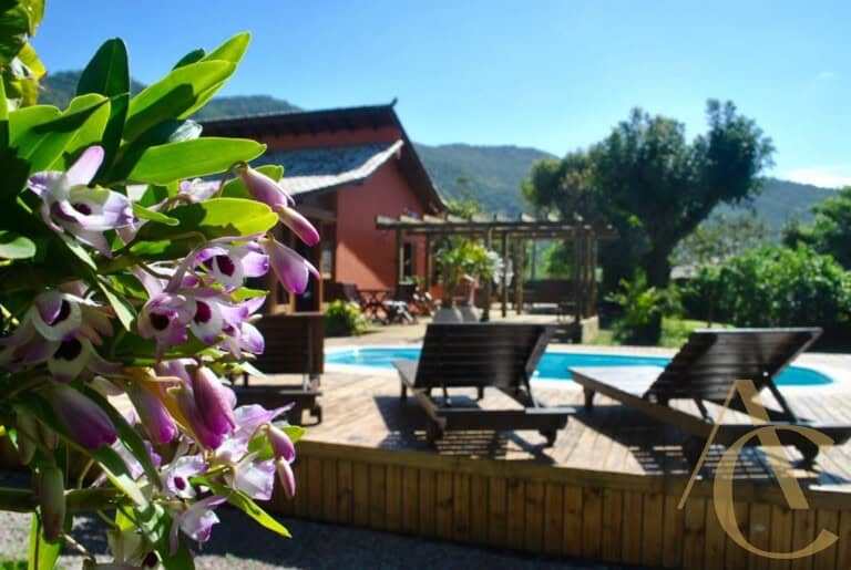 Casa à venda – 7 suítes – Piscina – Pântano do Sul | Florianópolis /SC