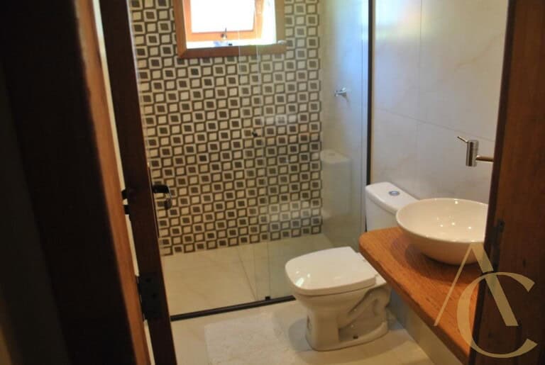 Casa à venda – 7 suítes – Piscina – Pântano do Sul | Florianópolis /SC