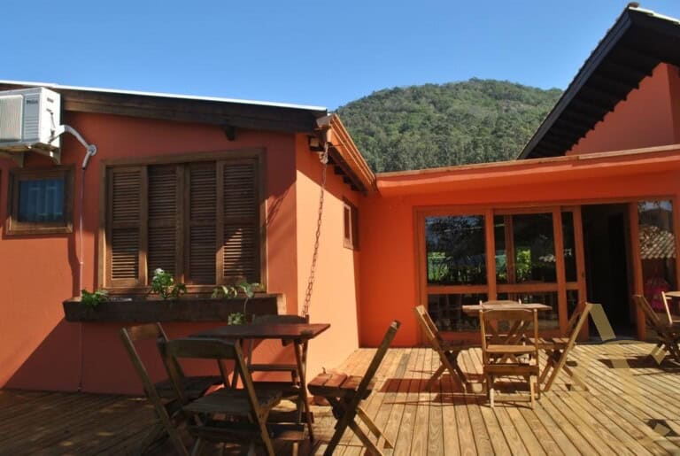 Casa à venda – 7 suítes – Piscina – Pântano do Sul | Florianópolis /SC