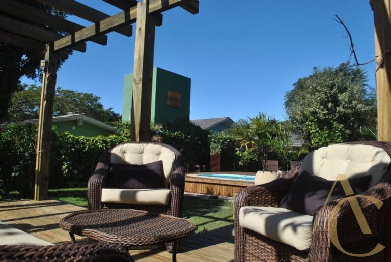 Casa à venda – 7 suítes – Piscina – Pântano do Sul | Florianópolis /SC