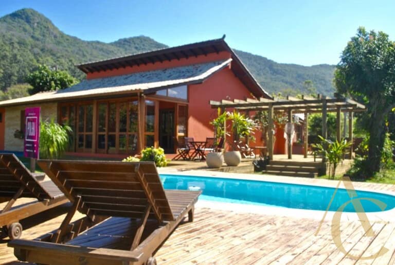 Casa à venda – 7 suítes – Piscina – Pântano do Sul | Florianópolis /SC