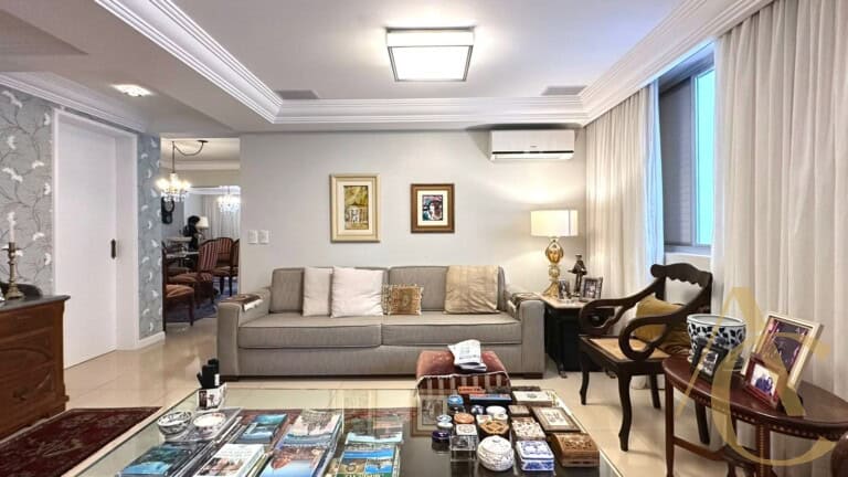 Apartamento à venda – 2 suítes – Agronômica | Florianópolis/SC.