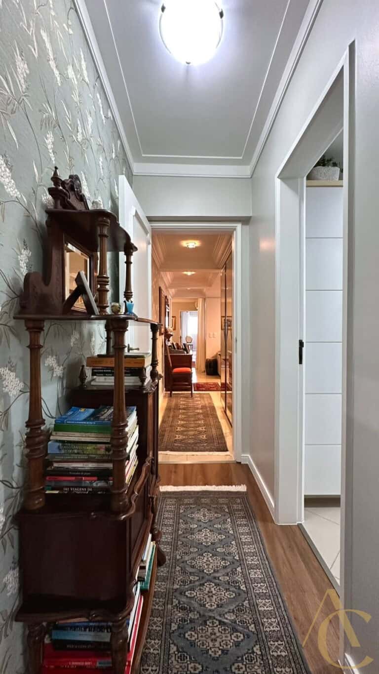 Apartamento à venda – 2 suítes – Agronômica | Florianópolis/SC.