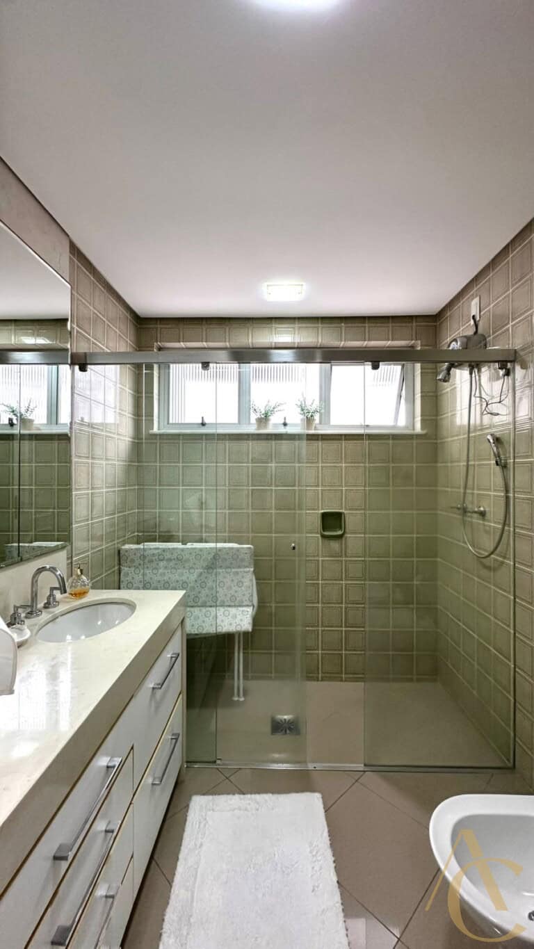 Apartamento à venda – 2 suítes – Agronômica | Florianópolis/SC.