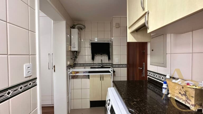 Apartamento à venda – 2 suítes – Agronômica | Florianópolis/SC.