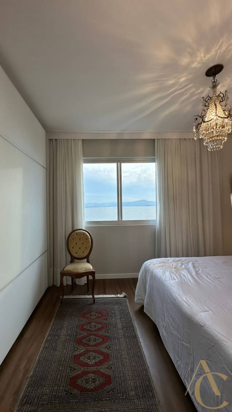 Apartamento à venda – 2 suítes – Agronômica | Florianópolis/SC.