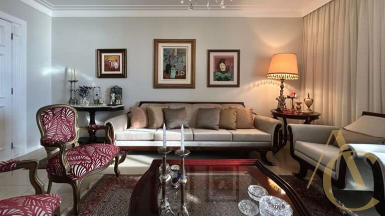 Apartamento à venda – 2 suítes – Agronômica | Florianópolis/SC.