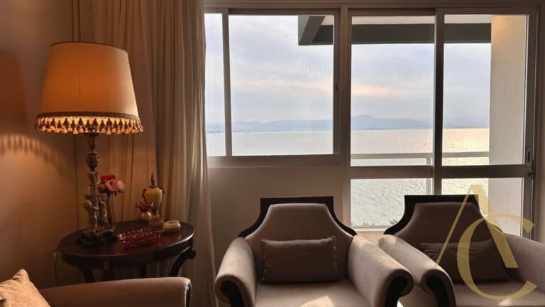 Apartamento à venda – 2 suítes – Agronômica | Florianópolis/SC.