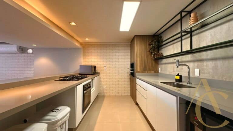 Apartamento à venda – 2 quartos sendo 1 suíte – Córrego Grande | Florianópolis/SC.