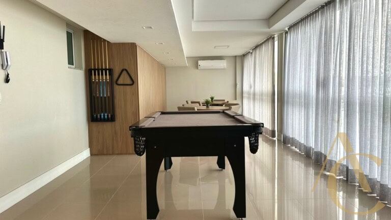 Apartamento à venda – 2 quartos sendo 1 suíte – Córrego Grande | Florianópolis/SC.