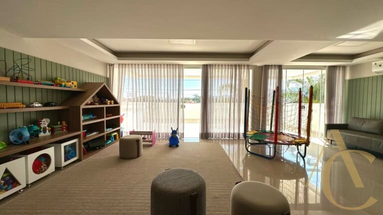 Apartamento à venda – 2 quartos sendo 1 suíte – Córrego Grande | Florianópolis/SC.