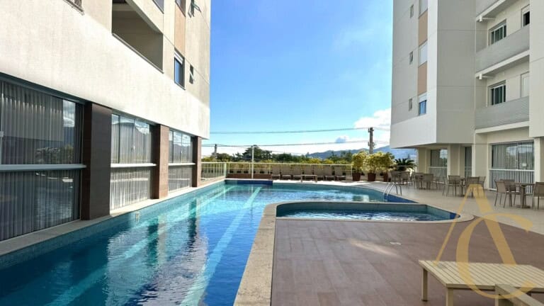 Apartamento à venda – 2 quartos sendo 1 suíte – Córrego Grande | Florianópolis/SC.