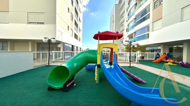Apartamento à venda – 2 quartos sendo 1 suíte – Córrego Grande | Florianópolis/SC.