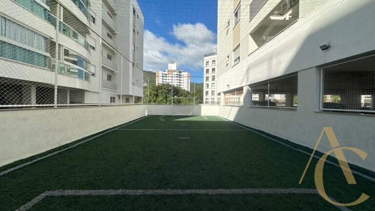 Apartamento à venda – 2 quartos sendo 1 suíte – Córrego Grande | Florianópolis/SC.