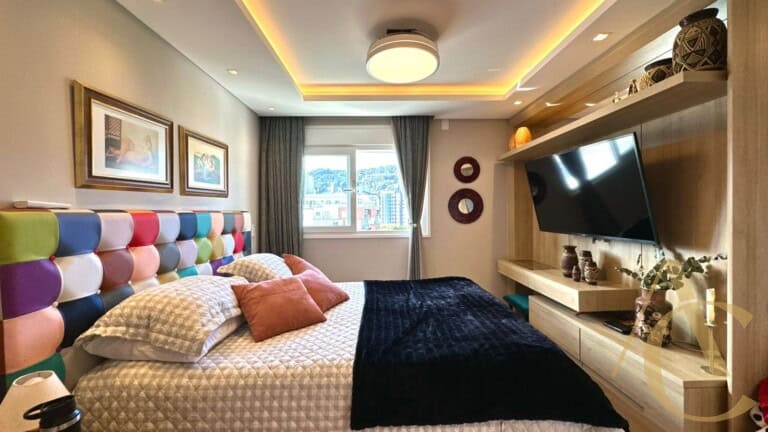 Apartamento à venda – 2 quartos sendo 1 suíte – Córrego Grande | Florianópolis/SC.
