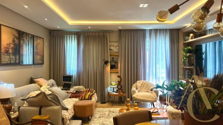 Apartamento à venda – 2 quartos sendo 1 suíte – Córrego Grande | Florianópolis/SC.