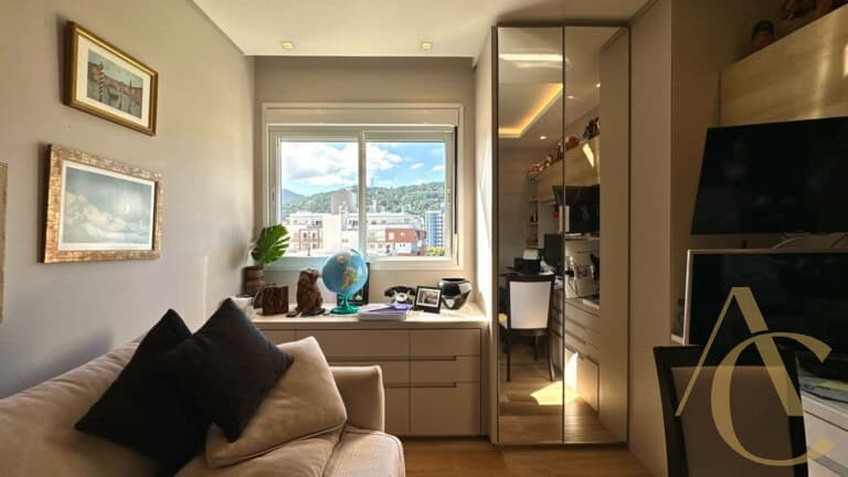 Apartamento à venda – 2 quartos sendo 1 suíte – Córrego Grande | Florianópolis/SC.