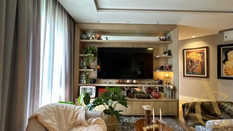 Apartamento à venda – 2 quartos sendo 1 suíte – Córrego Grande | Florianópolis/SC.