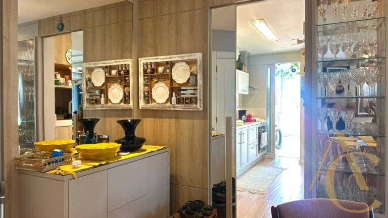 Apartamento à venda – 2 quartos sendo 1 suíte – Córrego Grande | Florianópolis/SC.