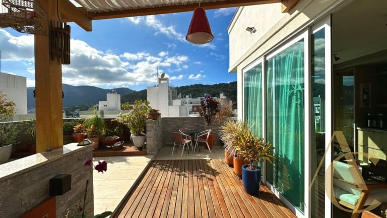 Apartamento à venda – 2 quartos sendo 1 suíte – Córrego Grande | Florianópolis/SC.