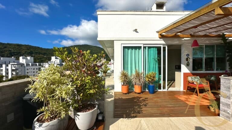 Apartamento à venda – 2 quartos sendo 1 suíte – Córrego Grande | Florianópolis/SC.