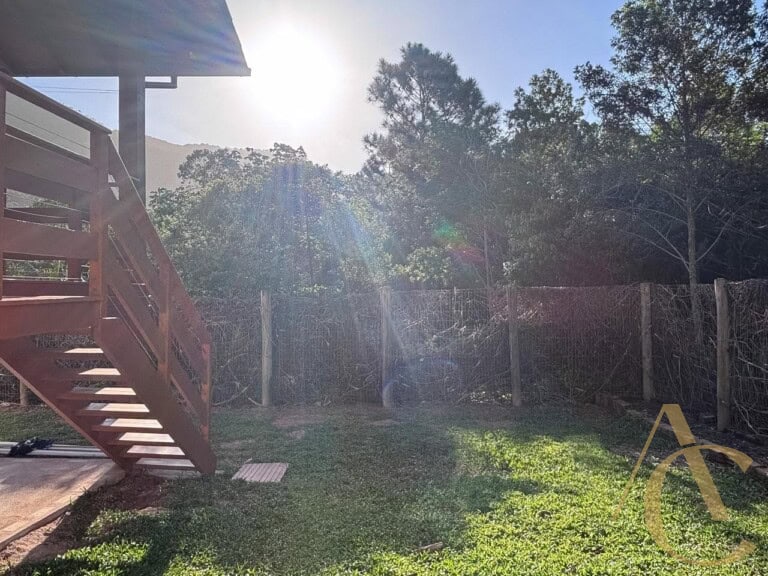 Casa à venda – 3 Quartos sendo 2 Suítes – Pântano do Sul | Florianópolis /SC