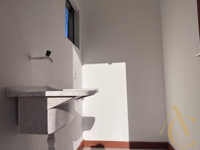 Casa à venda – 3 Quartos sendo 2 Suítes – Pântano do Sul | Florianópolis /SC
