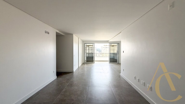 Apartamento à venda – Garden com 197,97m² – Campinas | São José/SC.